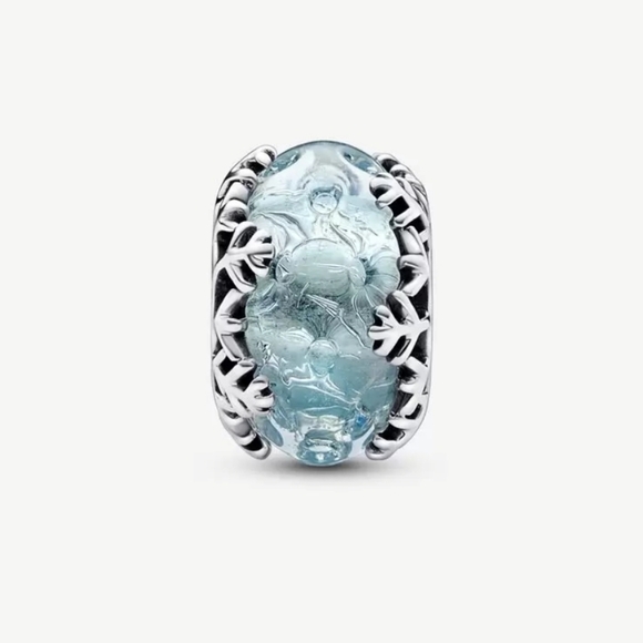 Pandora Winter Blue Snowflake Murano Charm - Picture 1 of 9